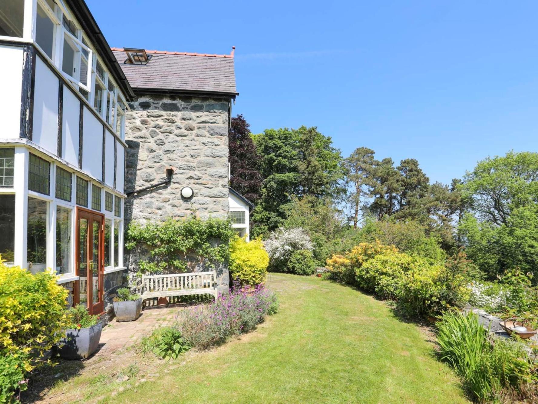 Ty'N Y Cae Villa Llanbedr-y-cennin Exterior foto